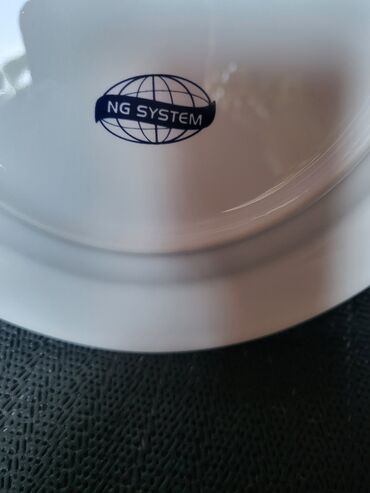 Kuhinjski setovi: Nov porcelanski vintaz,etazer. Porcelanski etazer,sve na njemu odsjaj — 14