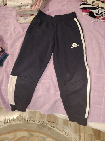 Helanke: H&M, 116-122 — 5