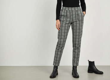 c a spodnie damskie duże rozmiary: Material trousers for women, size M