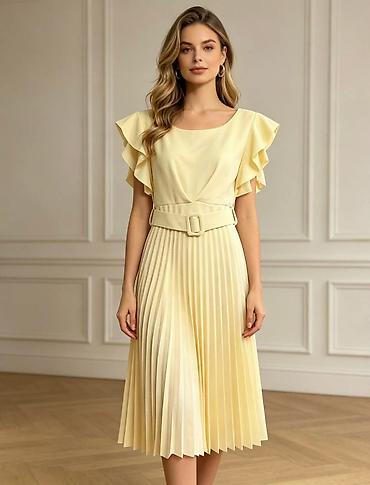 Haljine: Haljine
Cena 2600
Uni vel.
V20 — 3