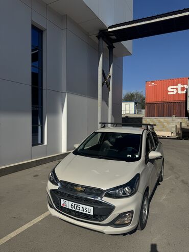 Chevrolet: Chevrolet Spark: 2019 г., 1 л, Вариатор, Бензин, Хэтчбэк