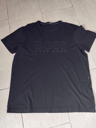 Футболки: Мужская футболка, 2XL (EU 44), Boss, Б/у, цвет - Черный, Самовывоз