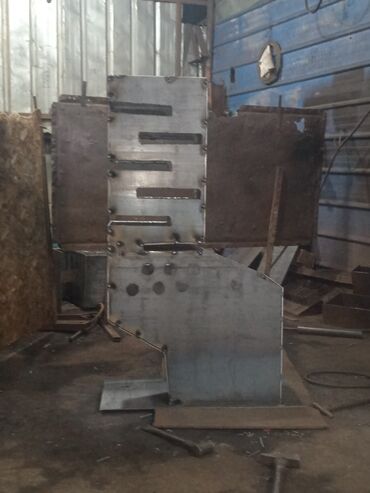 бак для бани нержавейка: Металлическая печь-отопитель/котёл твердотопливный (самоварного типа)