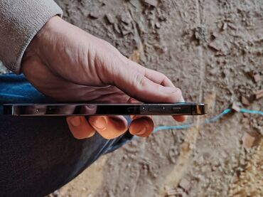 Apple iPhone: IPhone 12 Pro, 128 GB, Space Gray, Face ID — 9