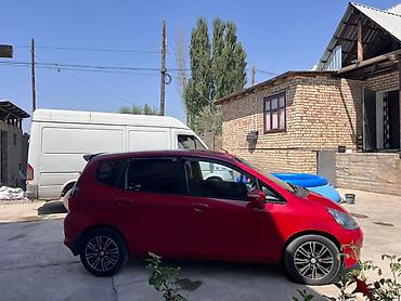 красный материал: Honda Jazz: 2006 г., 1.5 л, Автомат, Бензин, Хэтчбэк — 9