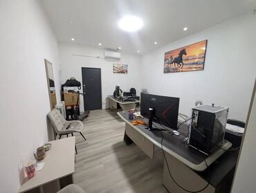 снять дачу на длительный срок: Сдаю Офис, 33 м², С оборудованием