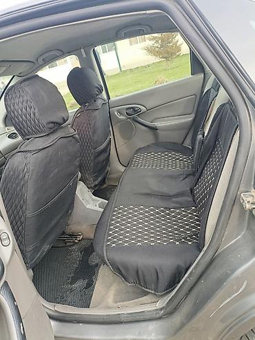 Ford: Ford Focus: 2002 г., Автомат, Седан — 4