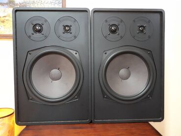 Zvučnici i stereo sistemi: Boston Acoustics HD5 bookshelf kutije Americke proizvodnje, kao nove na lalafo.rs — 6 Zvučnici i stereo sistemi: Boston Acoustics HD5 bookshelf kutije Americke proizvodnje, kao nove — 6