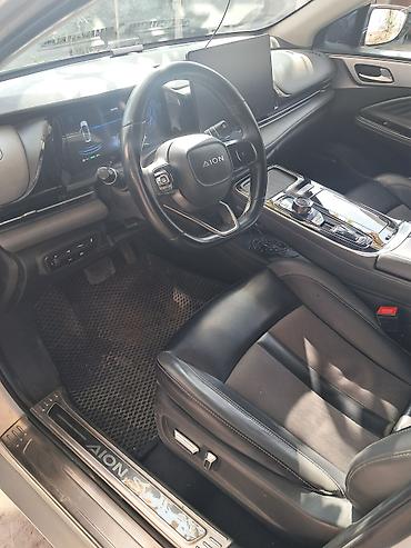 девятка авто: Электромобиль GAC Aion S Plus (седан, серебристий) Ключевые — 6