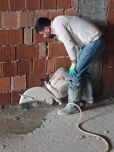 Digər tikinti xidmətləri: Xidmət: Beton və kərpic divarlarda deşiklərin karotla (diamond core — 10