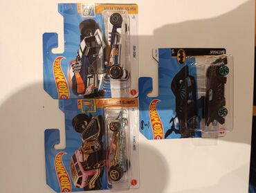 oyuncaq fiqurlar: Hot wheels S Pack - Surf Create və Mod Rod alana Batman Forever