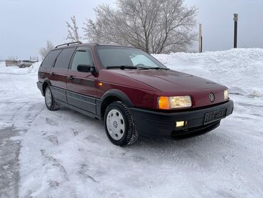 Volkswagen: Volkswagen Passat: 1993 г., 1.8 л, Механика, Бензин, Универсал