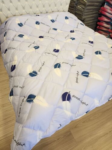 Yorğanlar, adyallar: Laperla qış yorğanları Bir nəfərlik 160*220 25azn İki nəfərlik — 6