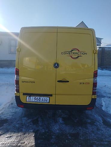 правое крыло спринтер: Mercedes-Benz Sprinter 213 CDI, жёлтый фургон. - Кузов: длинная база — 1