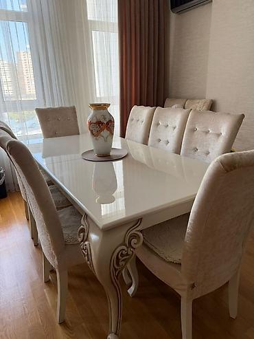 kunc divanlar 2019: Masa desti 8 stulnan 450₼ satilir .Unvan Tiblis prspekti &Rumi — 1
