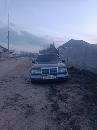 машины мерс: Mercedes-Benz W124: 1991 г., 2.3 л, Механика, Бензин, Седан