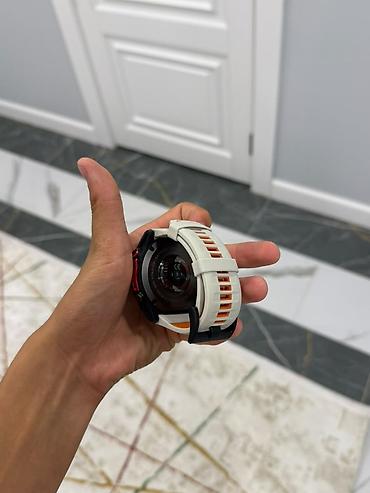 honor 500: Garmin fenix 8про Смарт-часы с круглым корпусом в спортивном стиле — 4