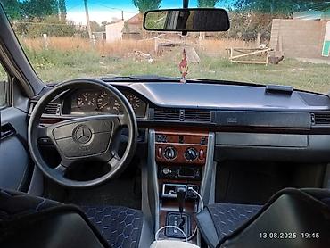 x class: Mercedes-Benz W124: 1995 г., 3 л, Автомат, Дизель, Седан — 4