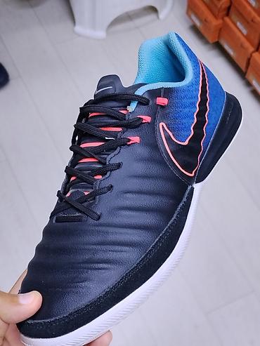 найк тиемпо сороконожки: Кроссовки Nike для зала/футзала - Назначение: футзал, тренировки в — 1
