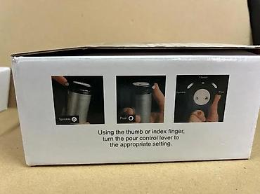 Ostala kuhinjska oprema: Zidni stalak za začine sa 6 dozera - Set sadrži zidni nosač i 6 — 8