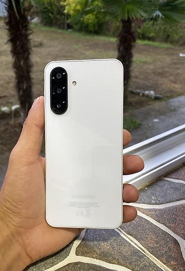 14 pro max 256gb: Samsung Galaxy A24 4G, rəng - Ağ — 2