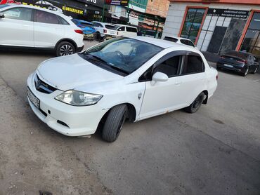 Honda: Honda Fit Aria: 2006 г., 1.5 л, Автомат, Бензин, Седан