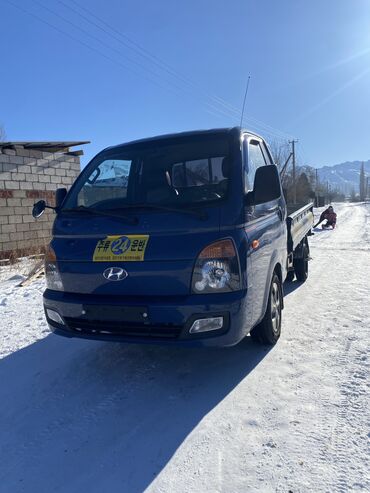 сиденье на авто: Hyundai Porter: 2018 г., 2.5 л, Механика, Дизель