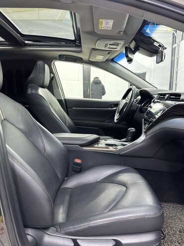 Toyota: Toyota Camry: 2018 г., 2.5 л, Автомат, Бензин, Седан — 7