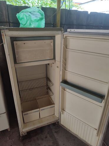 витринный холодильник для тортов: Холодильник Б/у, Однокамерный