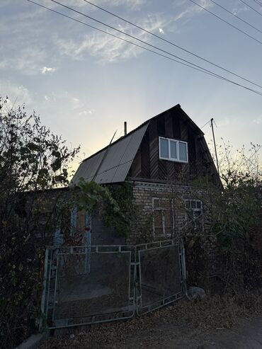 дом в селе красная речка: Дача, 90 м², 4 комнаты, Собственник, Старый ремонт