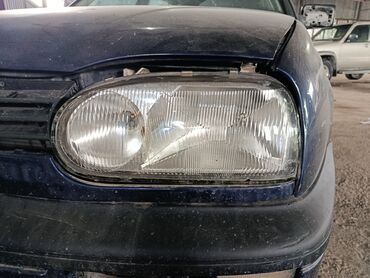 обшивка на гольф 4: Передняя правая фара Volkswagen