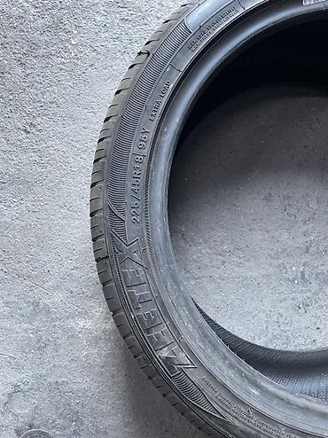 aeolus e70: Шины 225 / 45 / R 18, Лето, Б/у, Пара, Легковые, Корея, Kumho — 1