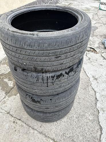 Шины: Комплект летних шин, 4 штуки. Размер: 245/40/18 R Состояние очень — 6
