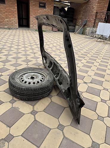 lend cruizer: Задняя дверь (крышка багажника) Toyota Land Cruiser 200 - — 5
