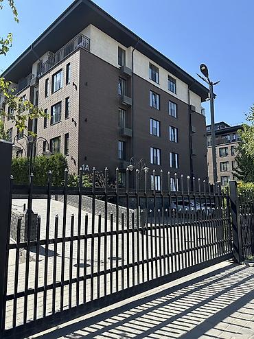 мичуринский: 3 комнаты, 73 м², Аламедин-1 мкр 6 этаж, ПСО (под самоотделку) — 1