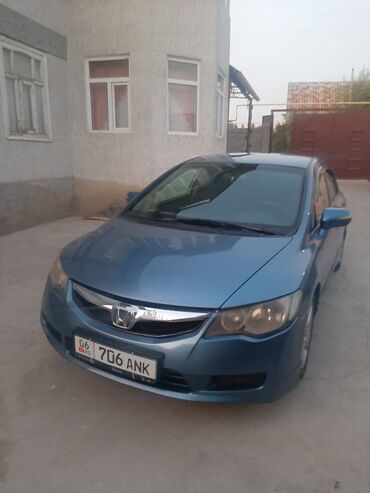 Honda: Honda Civic: 2009 г., 1.8 л, Механика, Бензин, Седан