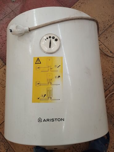 i̇sidici: Su qızdırıcı Ariston 50l Az ıslənmiş Əla vəziyyətdə