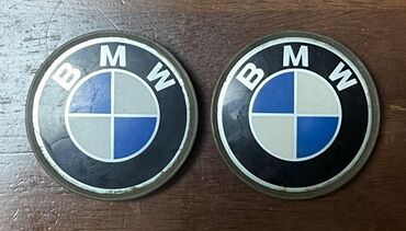 трактор class: Эмблемы BMW — 2 штуки

- Круглые колпачки на диски BMW