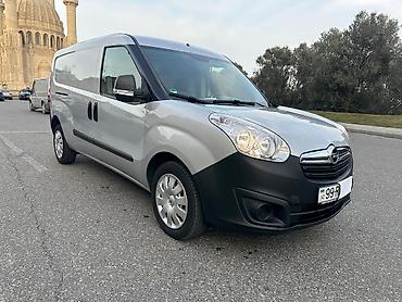 elantra 2015: Opel Combo: 1.3 l | 2015 il 176000 km Van body type — 7