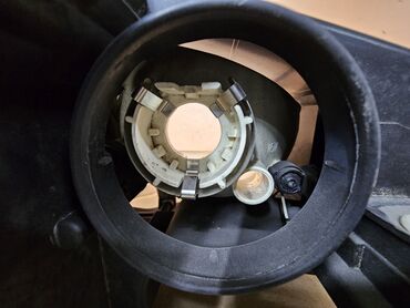 Передние фары: Передняя левая фара Volkswagen 2008 г., Б/у, Оригинал, Германия — 10