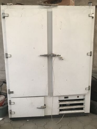 бытовая техника холодильник: Холодильник