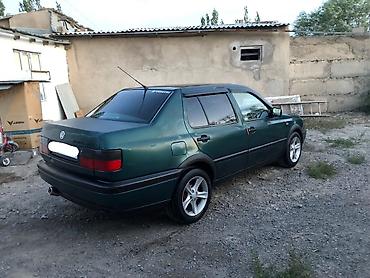 Volkswagen: Volkswagen Vento: 1996 г., 1.8 л, Механика, Бензин, Седан — 6