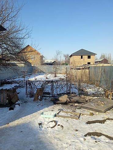 ist акр: Земельный участок 7 соток, село Ленинское. На участке стоит старый дом — 6