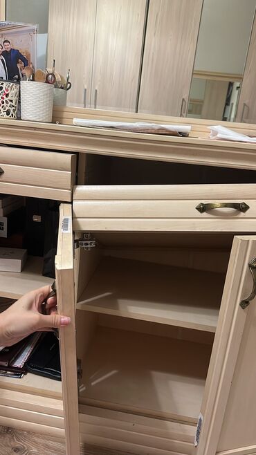 Ремонт, реставрация мебели: Реставрация ремонт, Всех видов мебели Любой сложности . Качество — 6