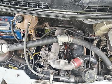 turbo az karavan: Renault : 2.5 l | 1999 il Van body type — 5
