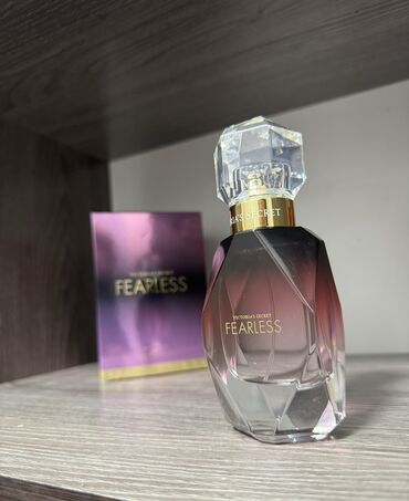 женская парфюмерия: Fearless от Victoria’s Secret 50мл, 100% оригинал. Принадлежит к