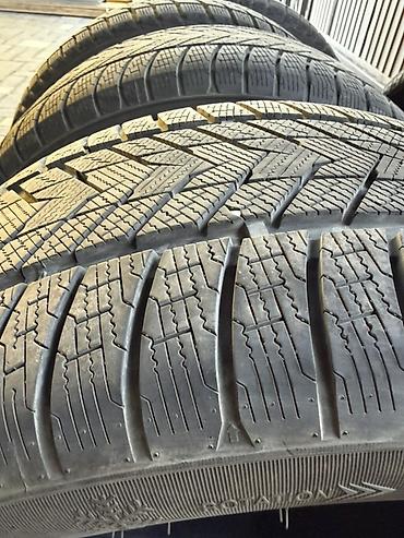 фрикционы: Шины 285 / 45 / R 19, Зима, Новый, Комплект, Внедорожные (АТ/МТ), Китай, Fronway — 4