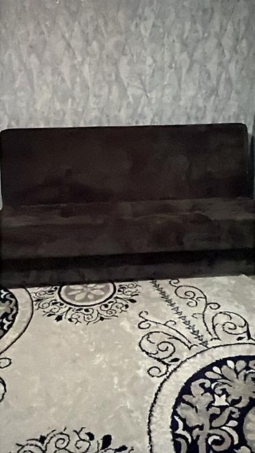 sofa bed: Прямой диван-клик-клак, обитый мягким велюром темно-шоколадного цвета — 1