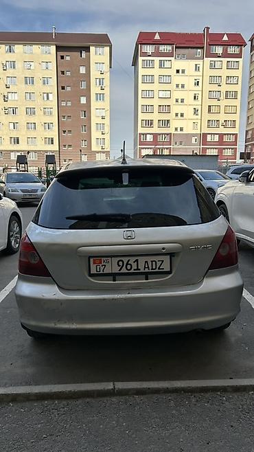 Унаа: Honda Civic: 2001 г., 1.7 л, Вариатор, Бензин, Хетчбек — 5