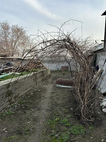 Продажа коттеджей и домов: Продается дом в Маевке. Хороший участок, есть новый фундамент на 120 — 17